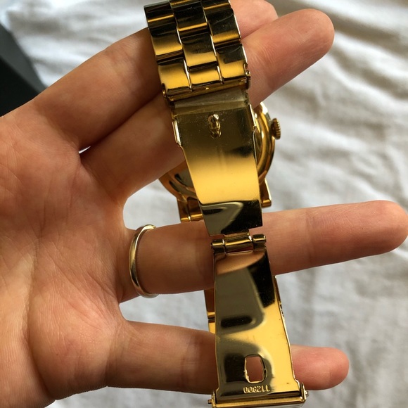 Marc by Marc Jacobs Gold/Grey Amy Watch - Picture 5 of 7